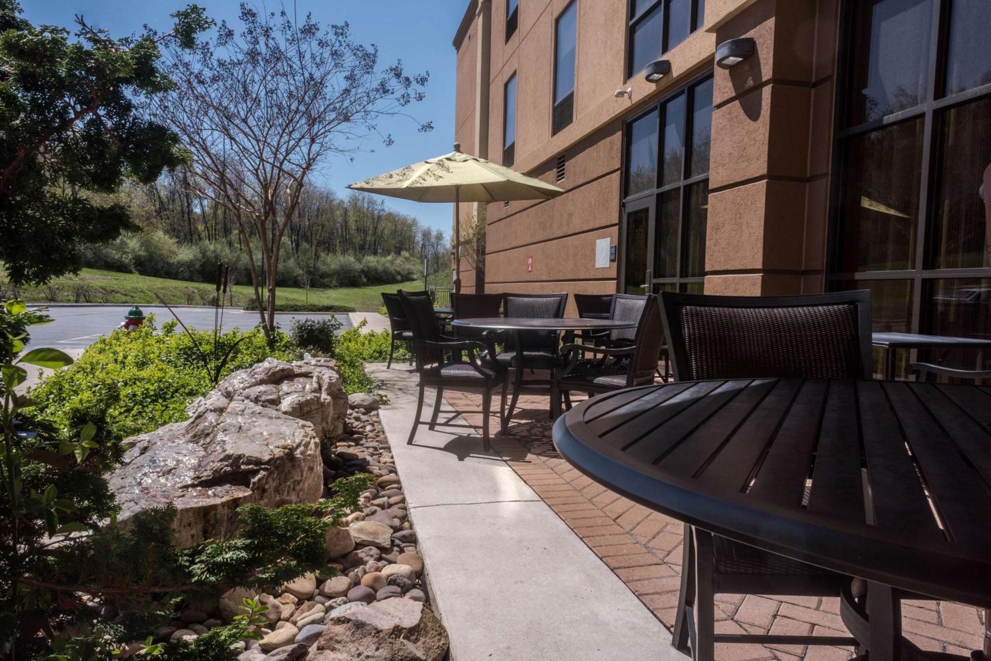 Hampton Inn And Suites Woodstock, Virginia Eksteriør billede